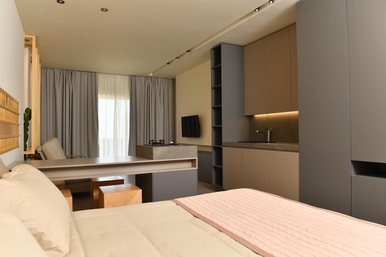Ocean Blue Hotel & Resort -Jbeil Byblos Экстерьер фото