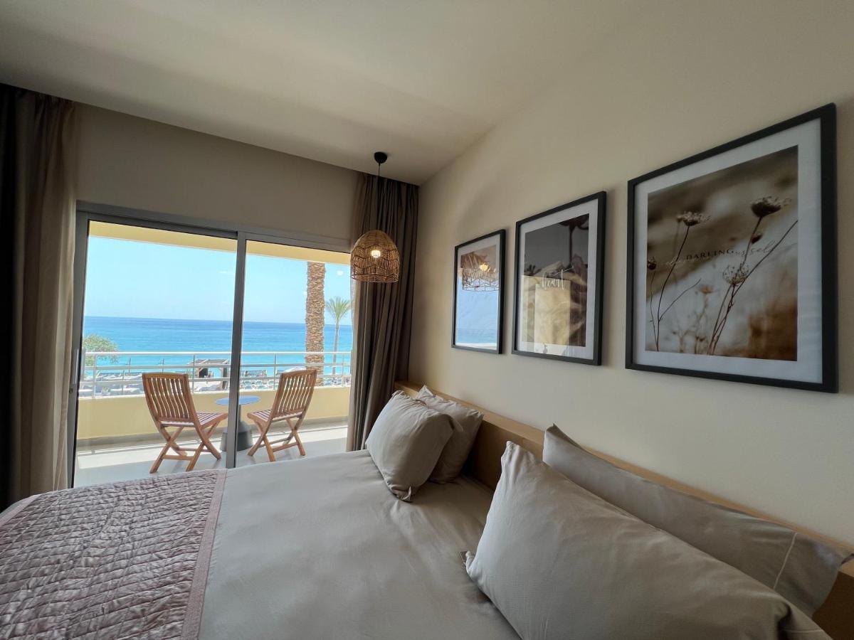 Ocean Blue Hotel & Resort -Jbeil Byblos Экстерьер фото