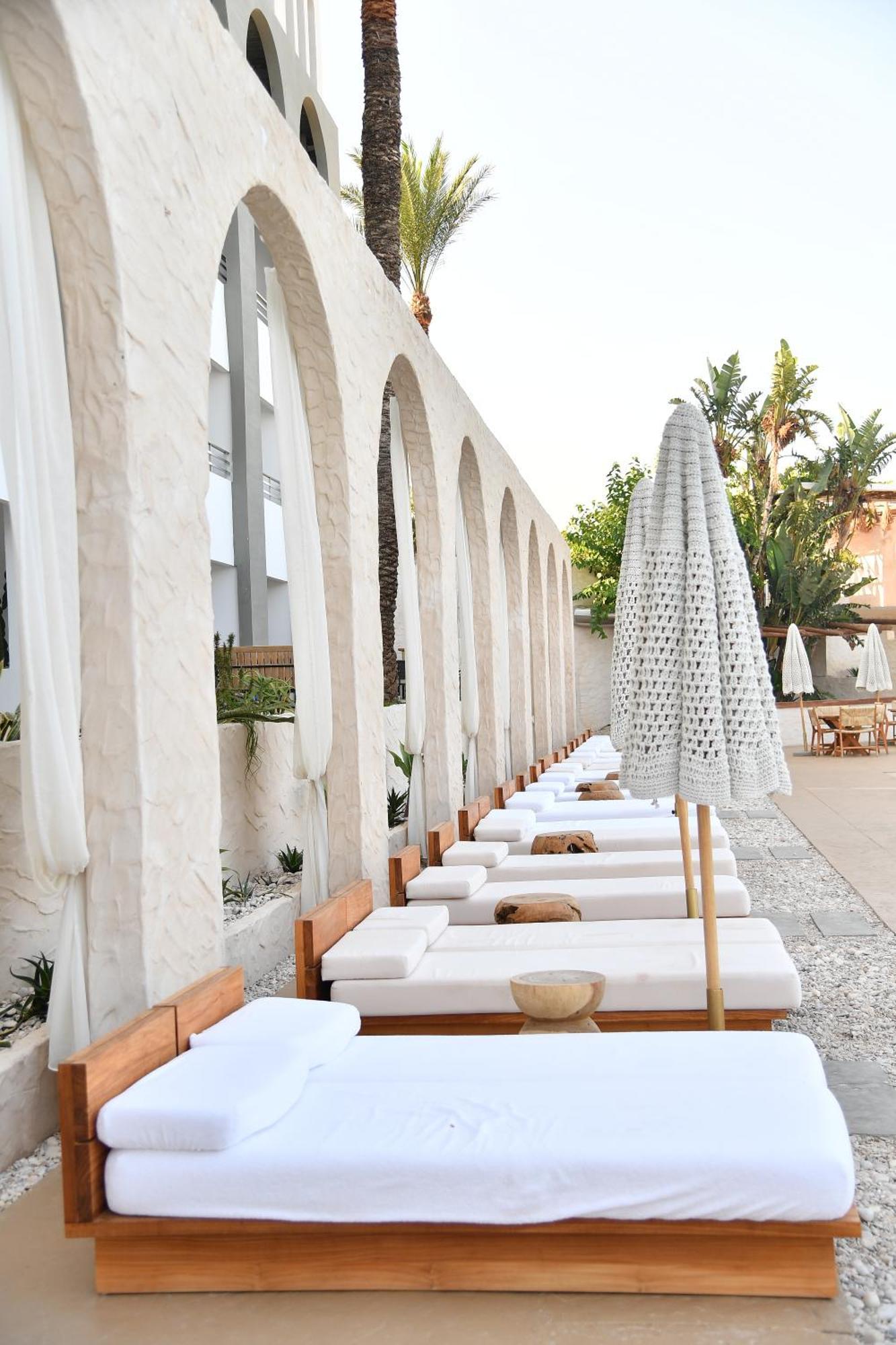 Ocean Blue Hotel & Resort -Jbeil Byblos Экстерьер фото