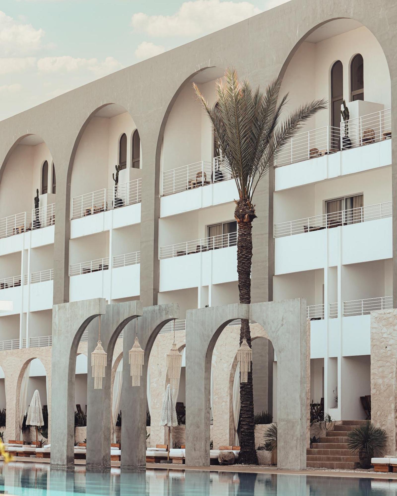 Ocean Blue Hotel & Resort -Jbeil Byblos Экстерьер фото