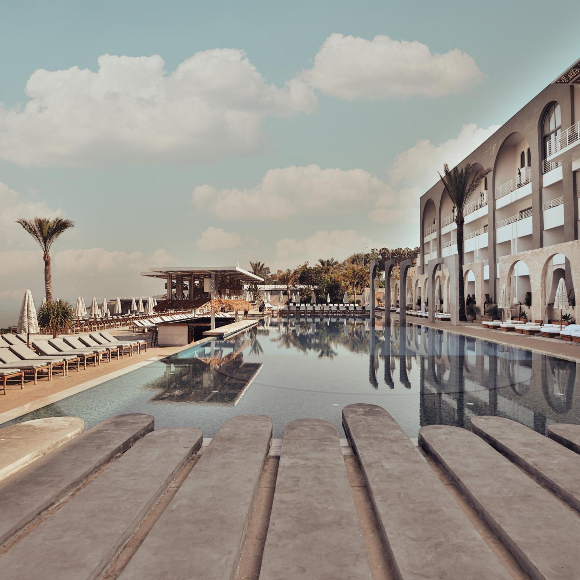 Ocean Blue Hotel & Resort -Jbeil Byblos Экстерьер фото