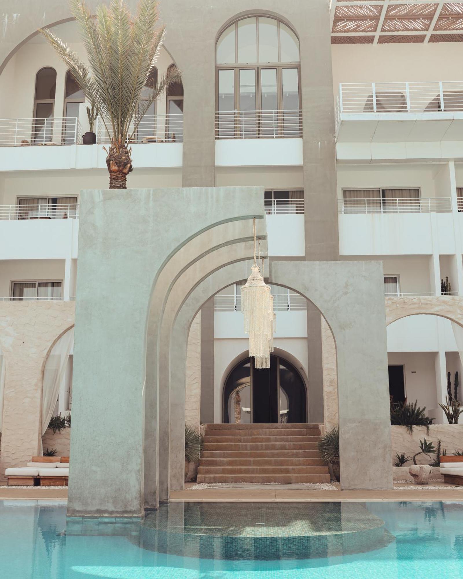 Ocean Blue Hotel & Resort -Jbeil Byblos Экстерьер фото