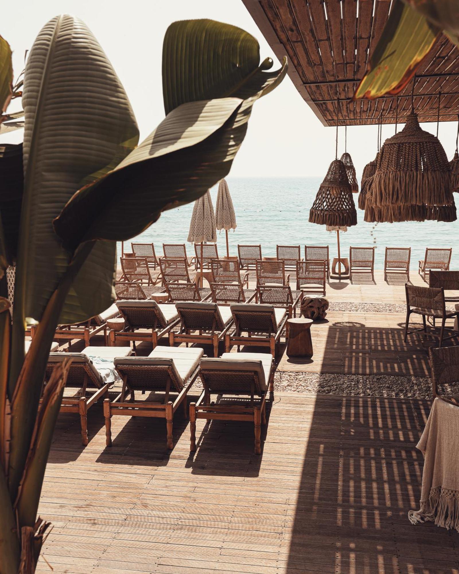 Ocean Blue Hotel & Resort -Jbeil Byblos Экстерьер фото