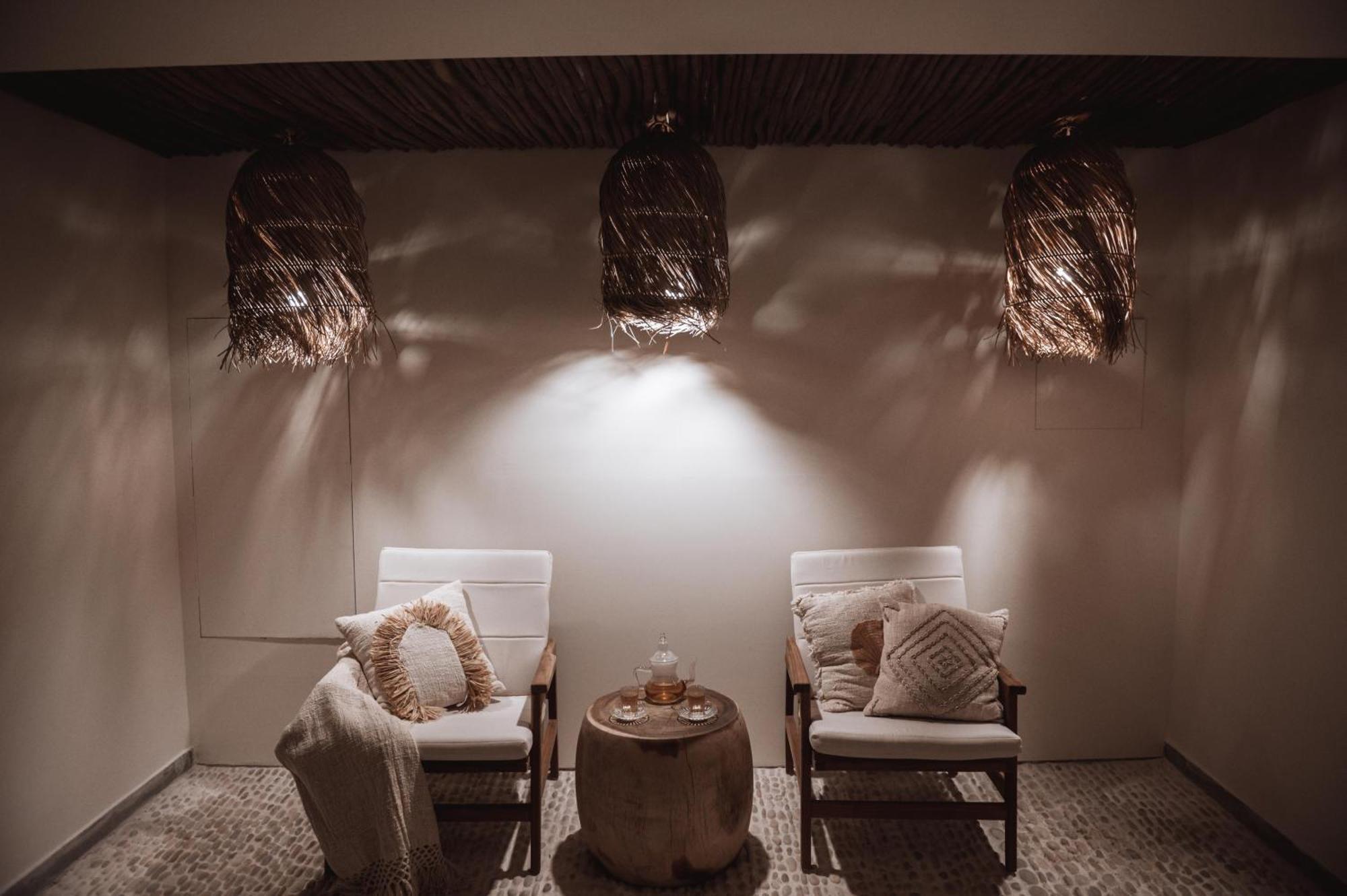Ocean Blue Hotel & Resort -Jbeil Byblos Экстерьер фото